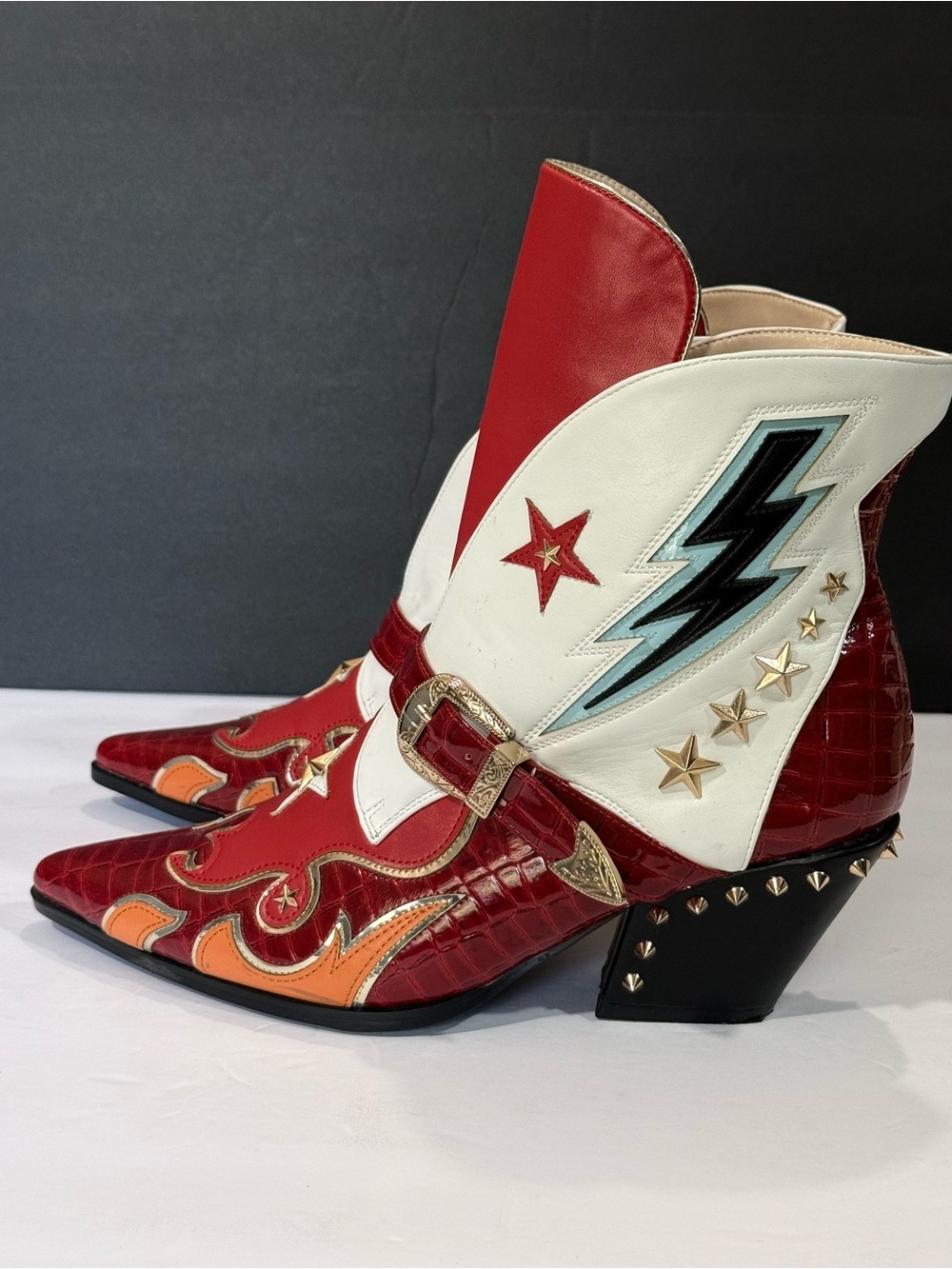 Channing Azalea Wang Red & White Western Lightning Ankle Boots, Sz 11
